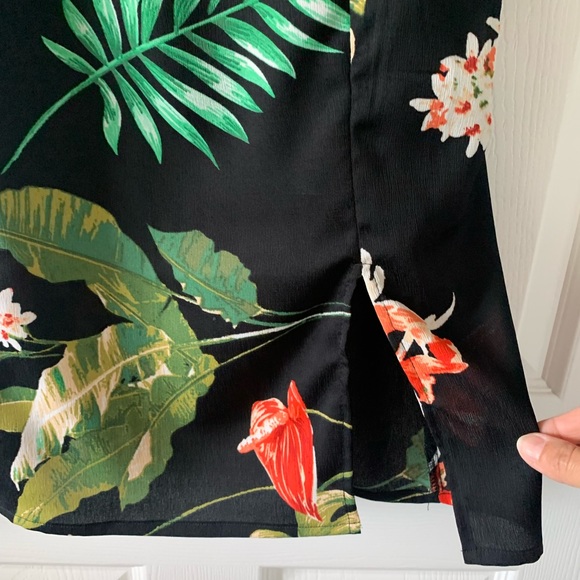 Tropical Summer Dress 🌴 🔥 - Picture 2 of 5